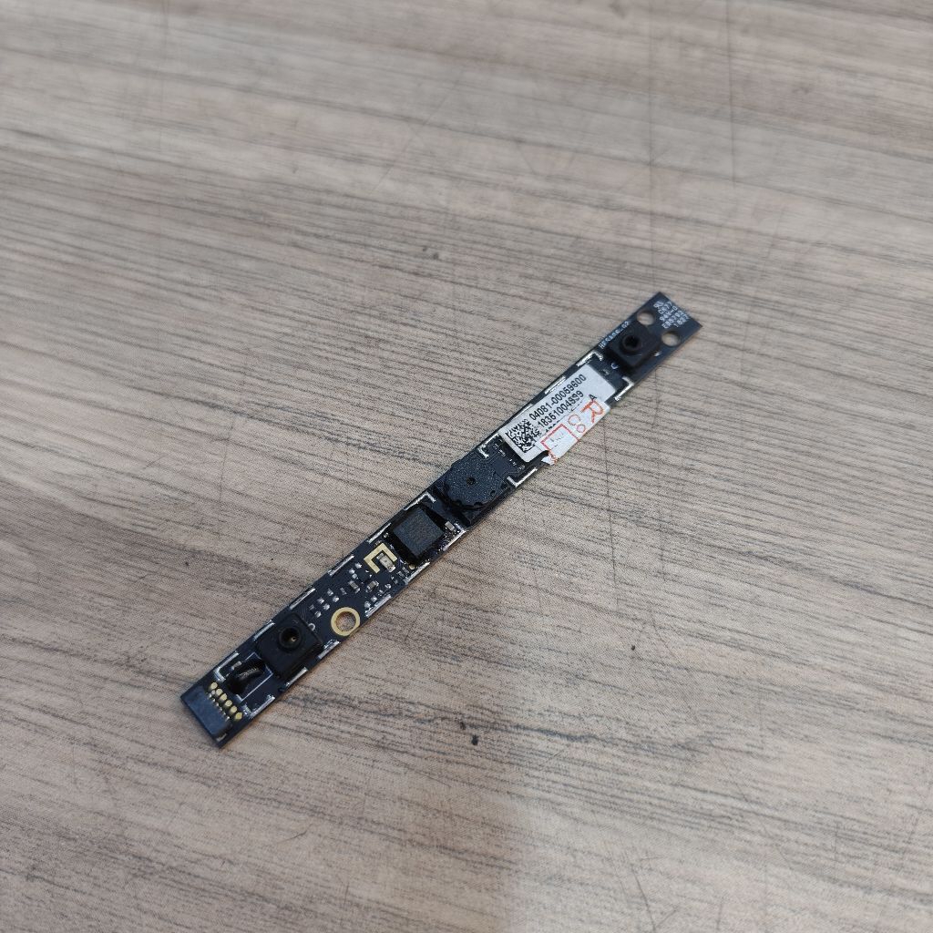 Webcam Asus E203NAH kondisi second masih bagus