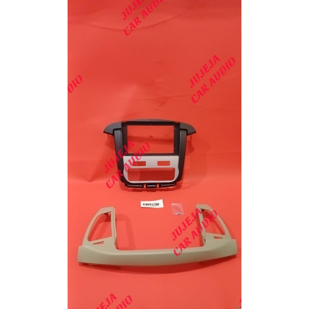 Frame head unit tv mobil android 9 inch mobil toyota innova V ac digital lubang panjang