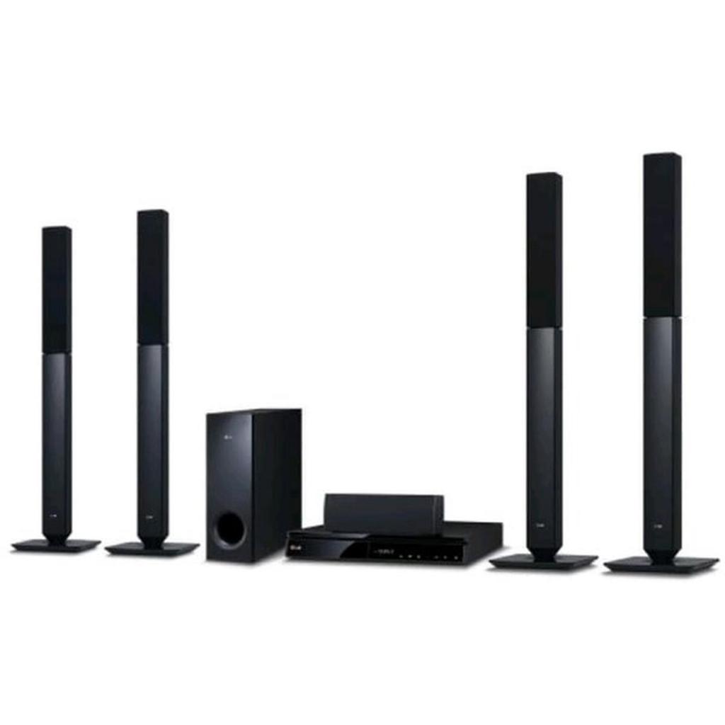 HOME THEATER LG LHD-657 5.1 Channel 1000W RMS Bluetooth Subwoofer Front Firing Bekas