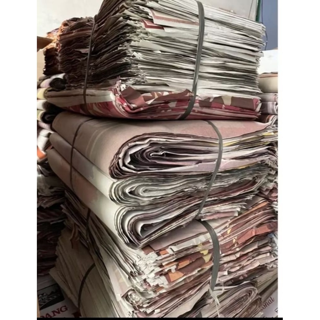 Kertas Koran Bekas sablon percetakan layak Pakai