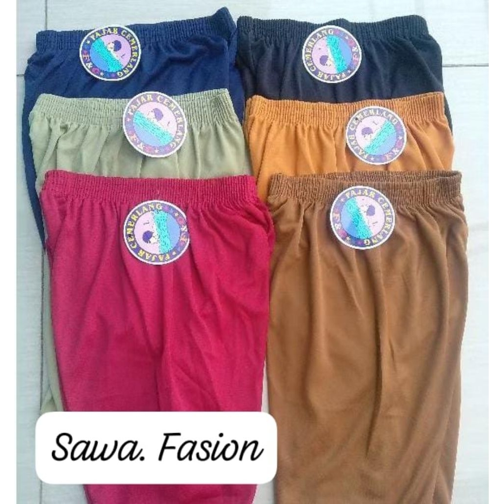 CELANA SHORT DALAMAN ANAK DEWASA FAJAR CEMERLANG