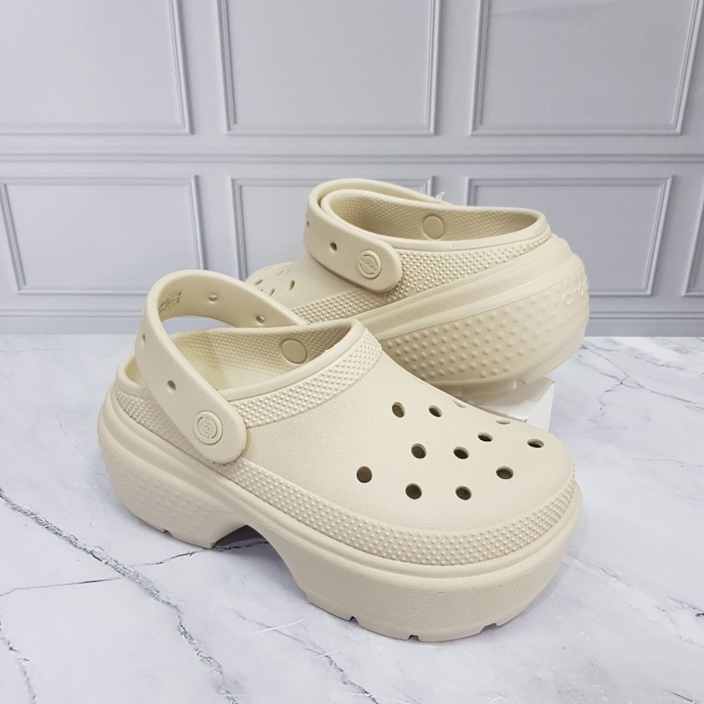 CROCS STOMP/CROCS WANITA/SEPATU CROCS STOMP/CROCS STOMP