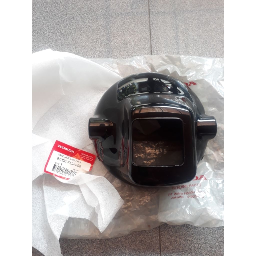 Batok lampu, cover lampu Honda Tiger 2000 lawas 61300-KCJ-690