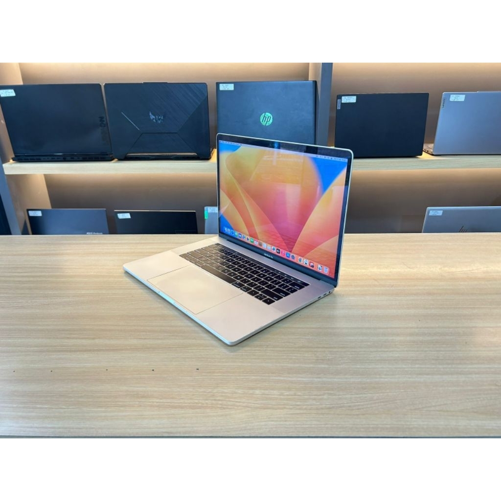 LAPTOP MACBOOK PRO 2017 CORE I7 SERIES 16GB