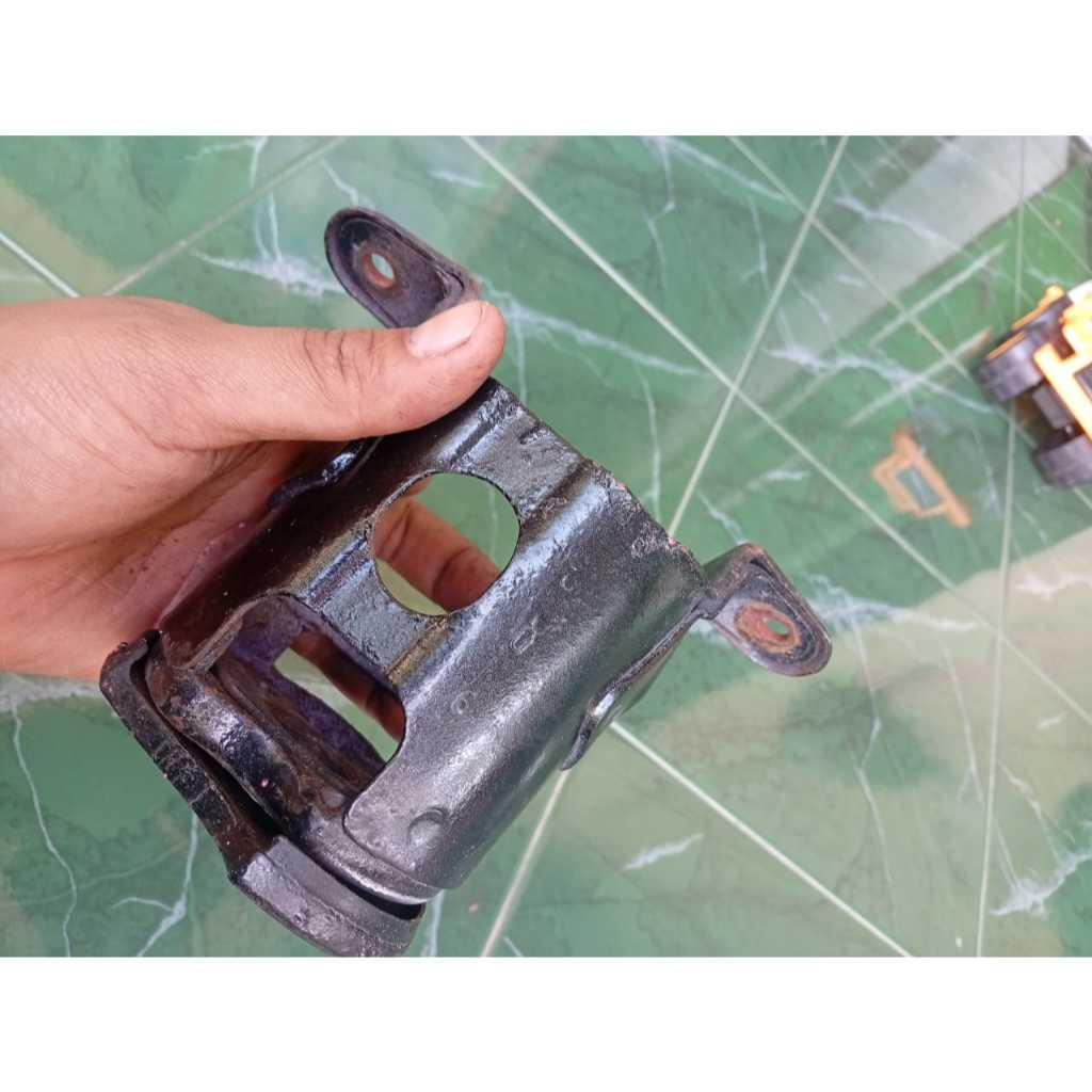 Pangkon stang C70 MK2 ori copotan dudukan stang C70 ori dudukan pangkon stang C70 ori