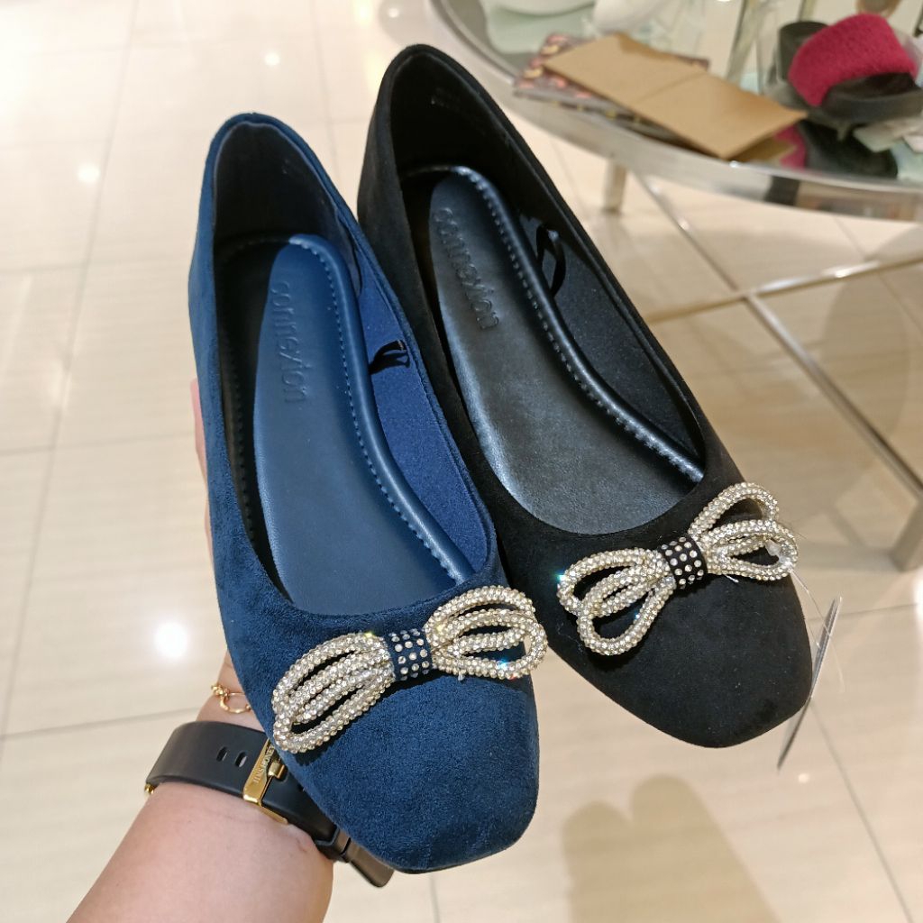 sepatu flat wanita CONNEXION original matahari
