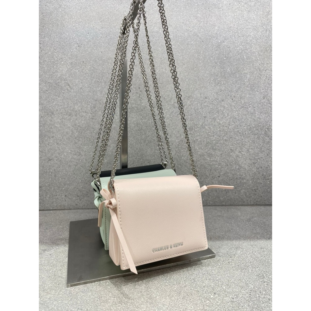 Dompet wanita tali panjang Charles&keith original