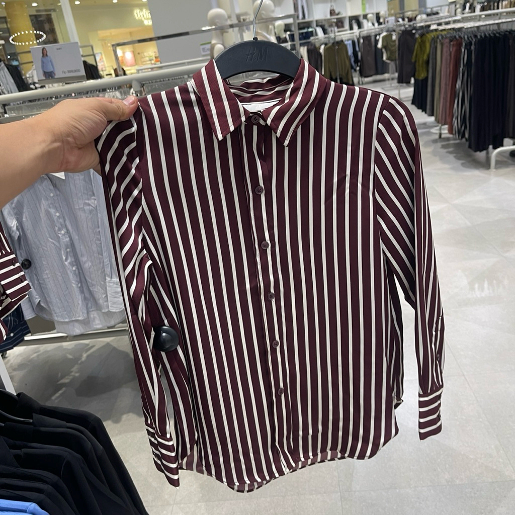 Kemeja H&M Woman stripe maroon