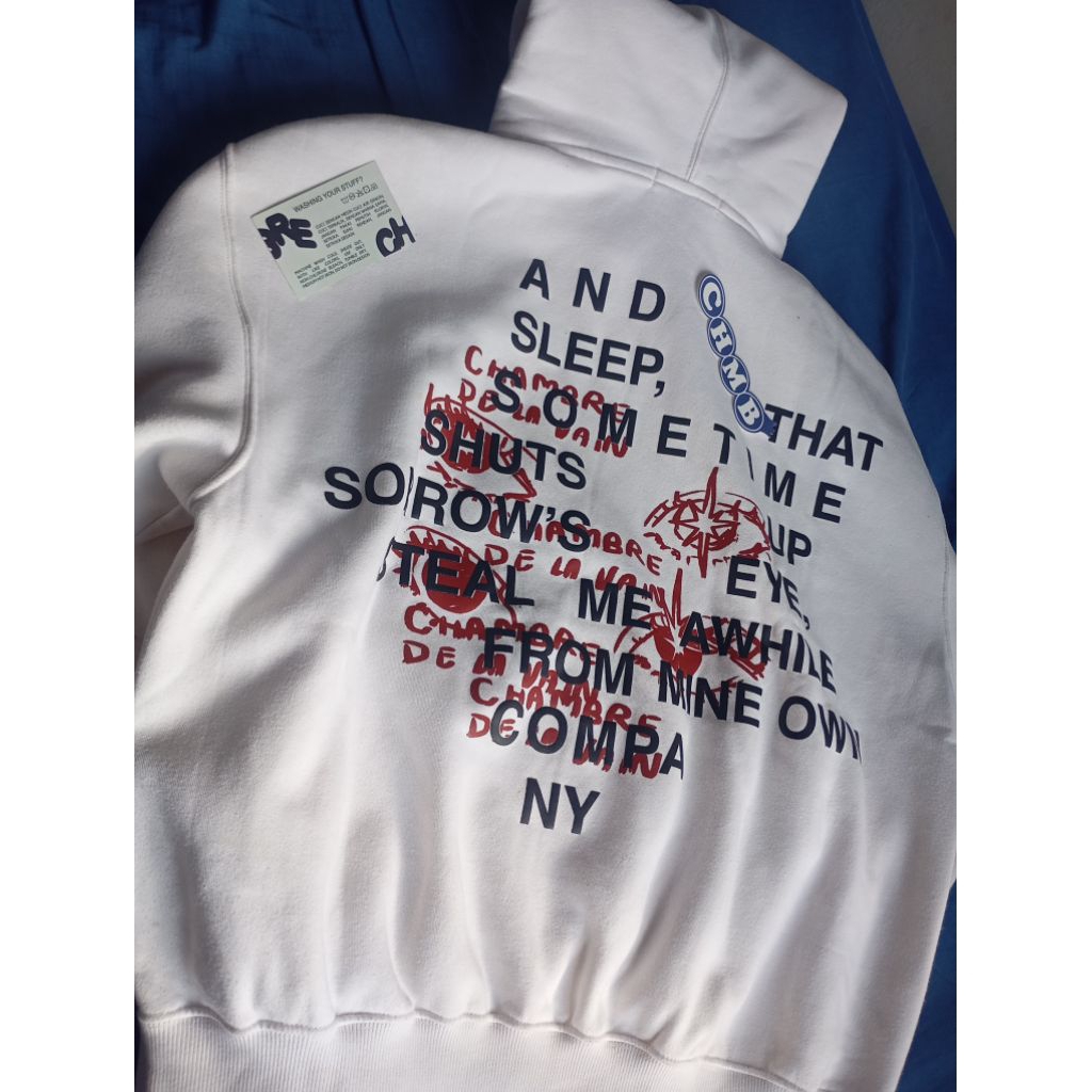 CHMB eyez broken white