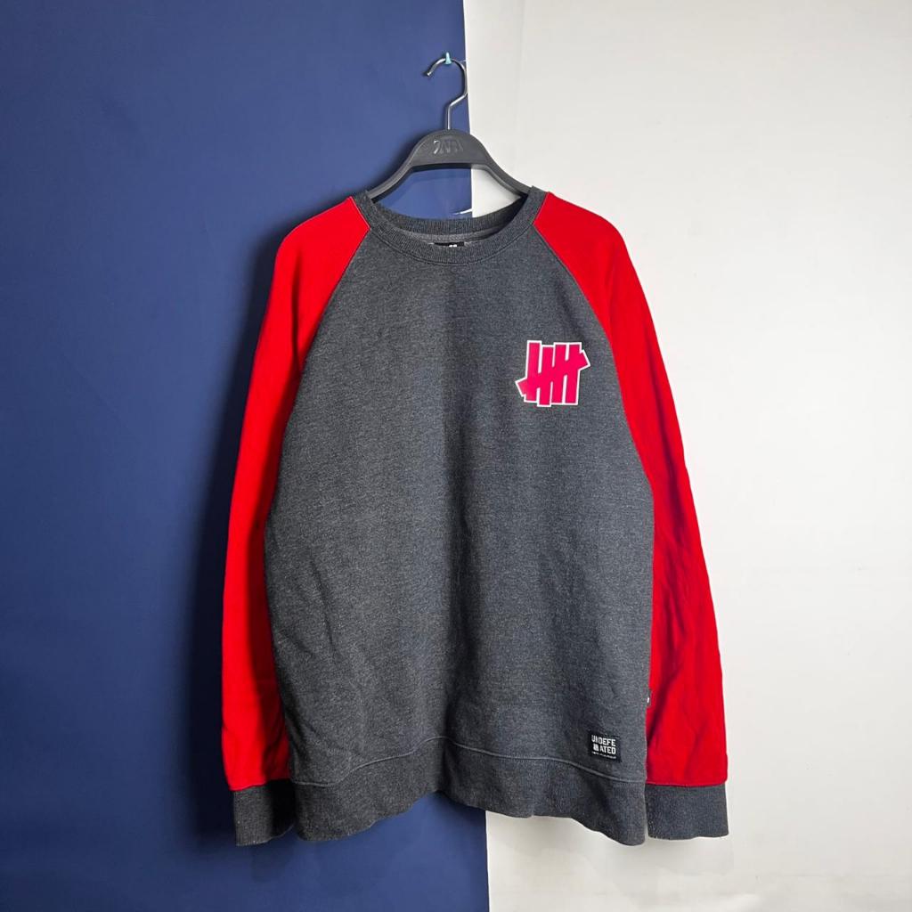 Crewneck Undefeated