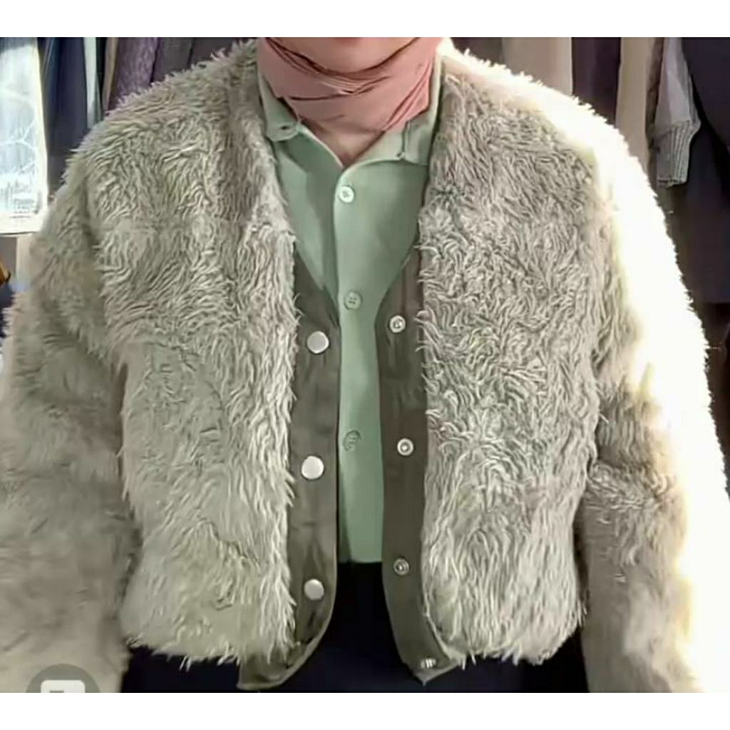 Jaket CROP Bulu Parasut Bolak Balik army