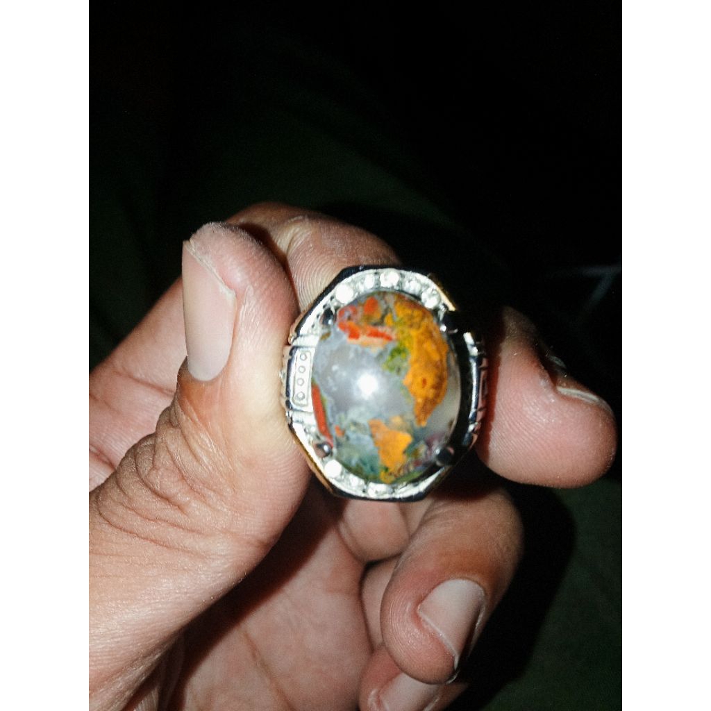 Batu akik pancawarna asli