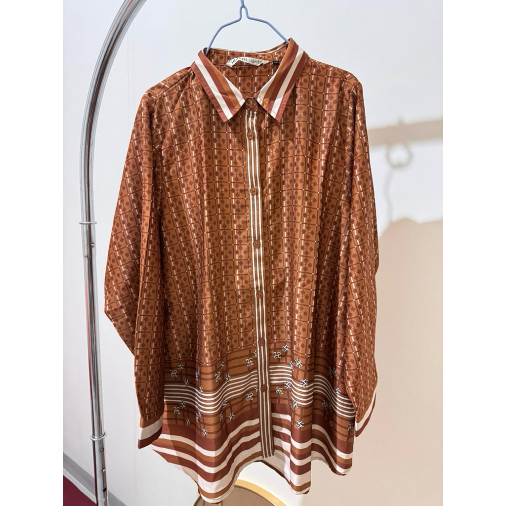 Blouse Heaven Lights