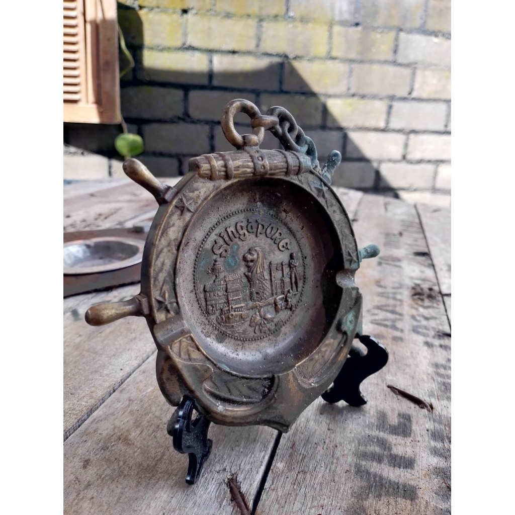 asbak Kuningan singapore jadul vintage antik