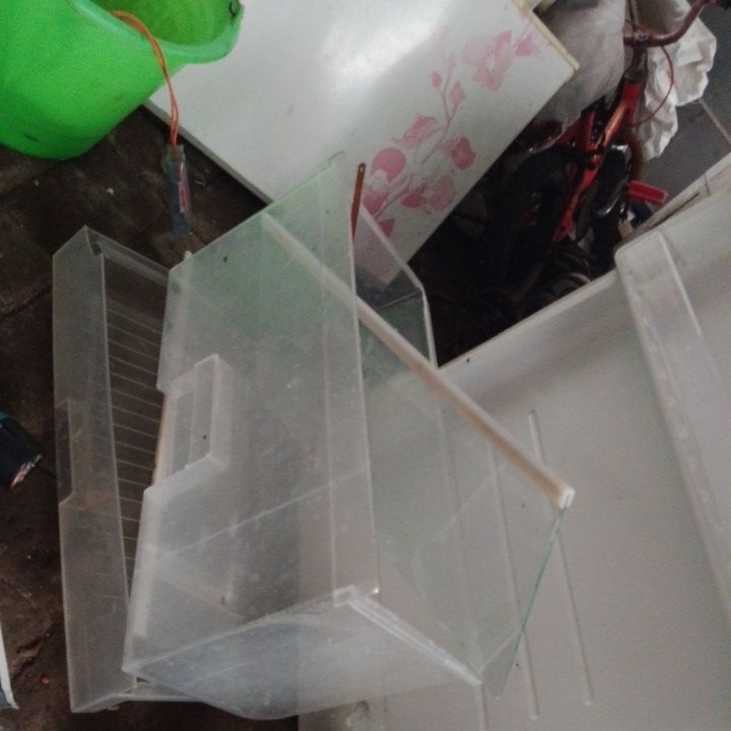 rak kulkas sharp 2pintu