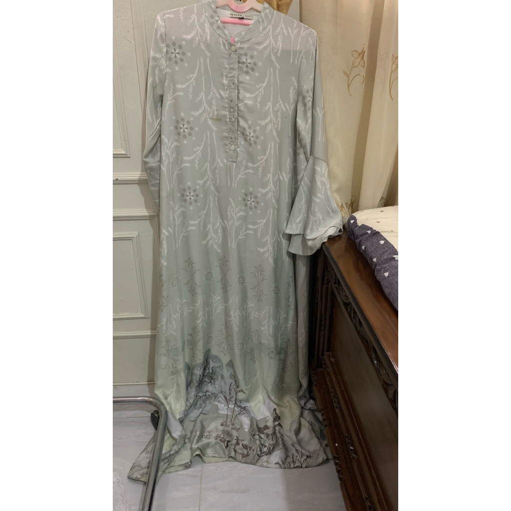 heaven light dress s