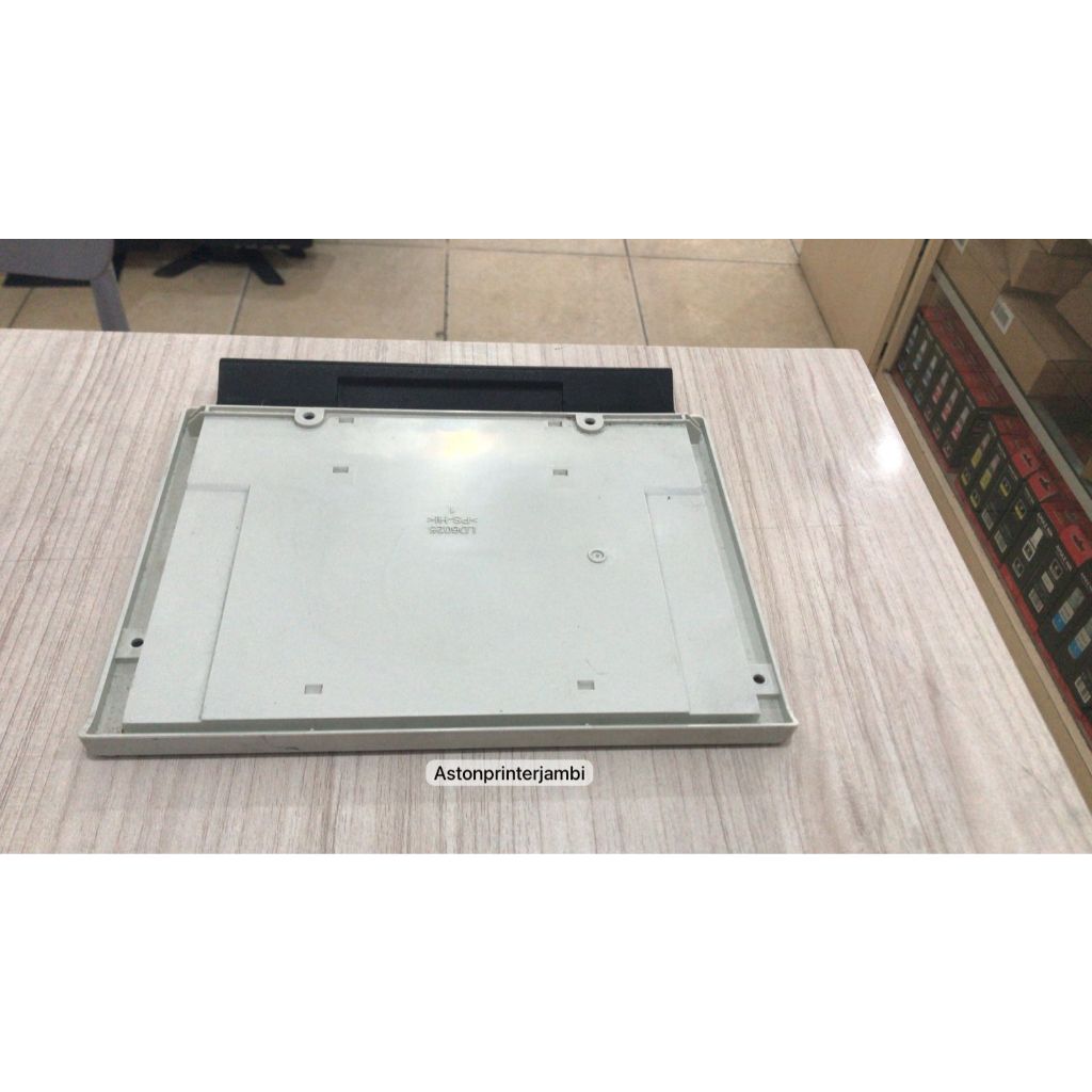 Paper Tray scanner ads Brother 2600W