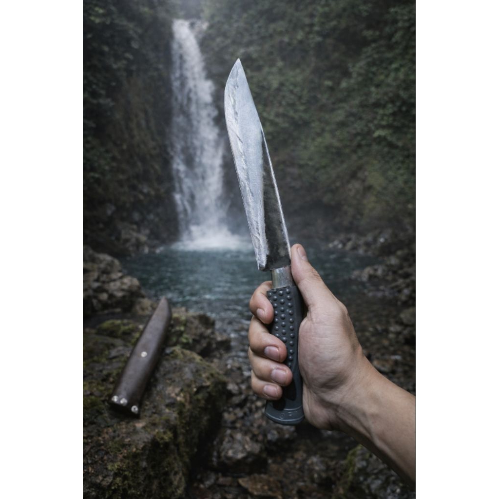 pisau baja hss (skin rambo)pisau daging tajam&serbaguna+sarung