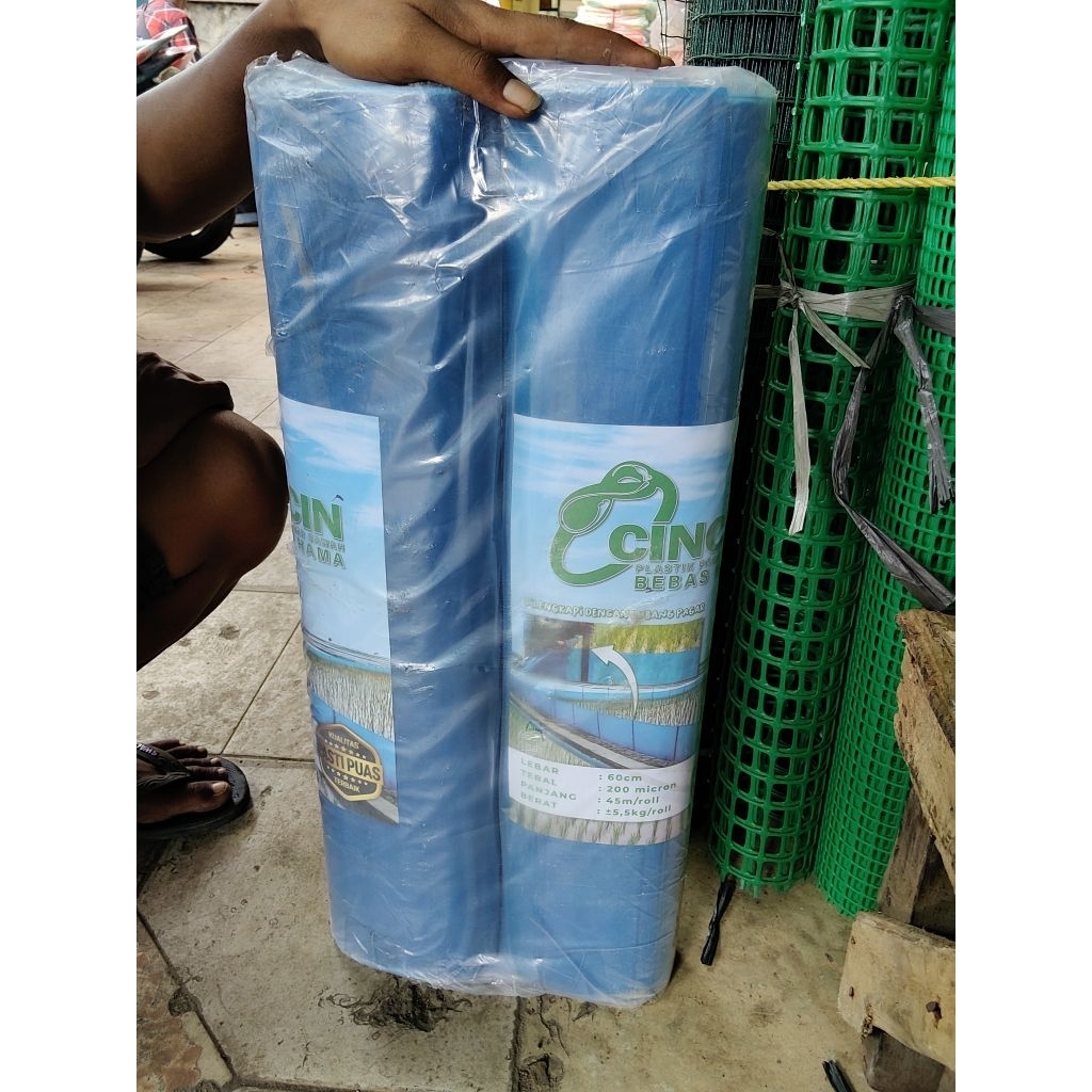 Plastik fiber viber untuk pagar sawah bebas hama dan tikus plastik pinian sudah dilengkapi dengan lu