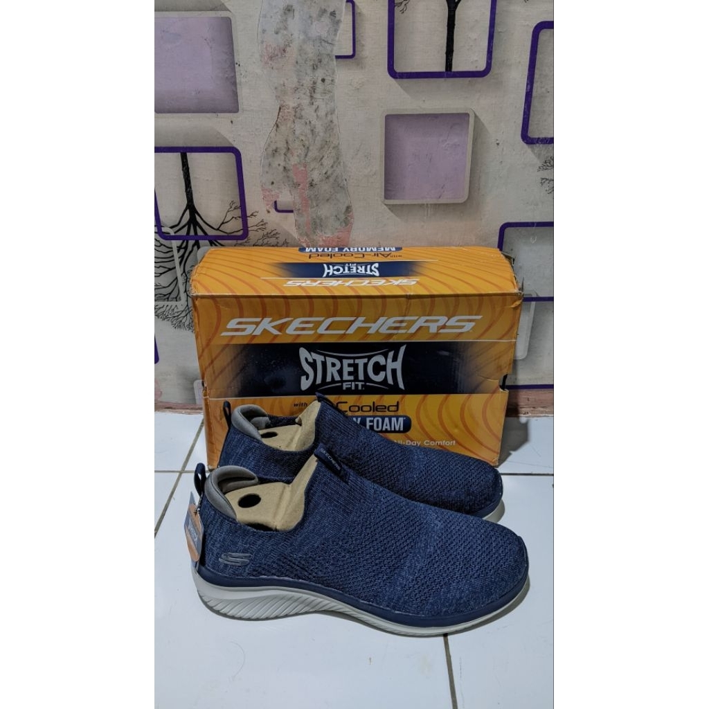 Sepatu Skechers Ultra Flex 3.0 Demchek Navy size 46 (NEW)