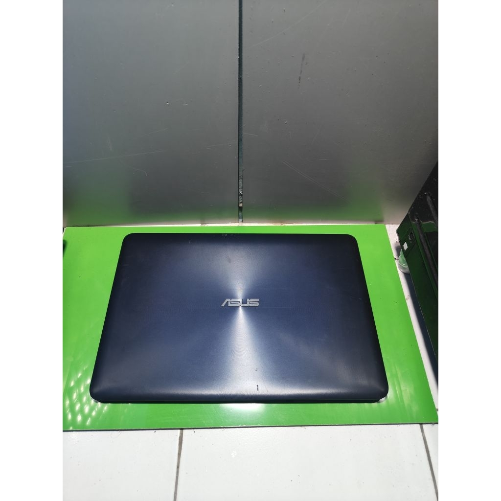 Casing Atas Cover Case Frame Lcd Led Laptop Asus A556 A556U A556UA A556UF A556UQ A556UR X556 X556U X