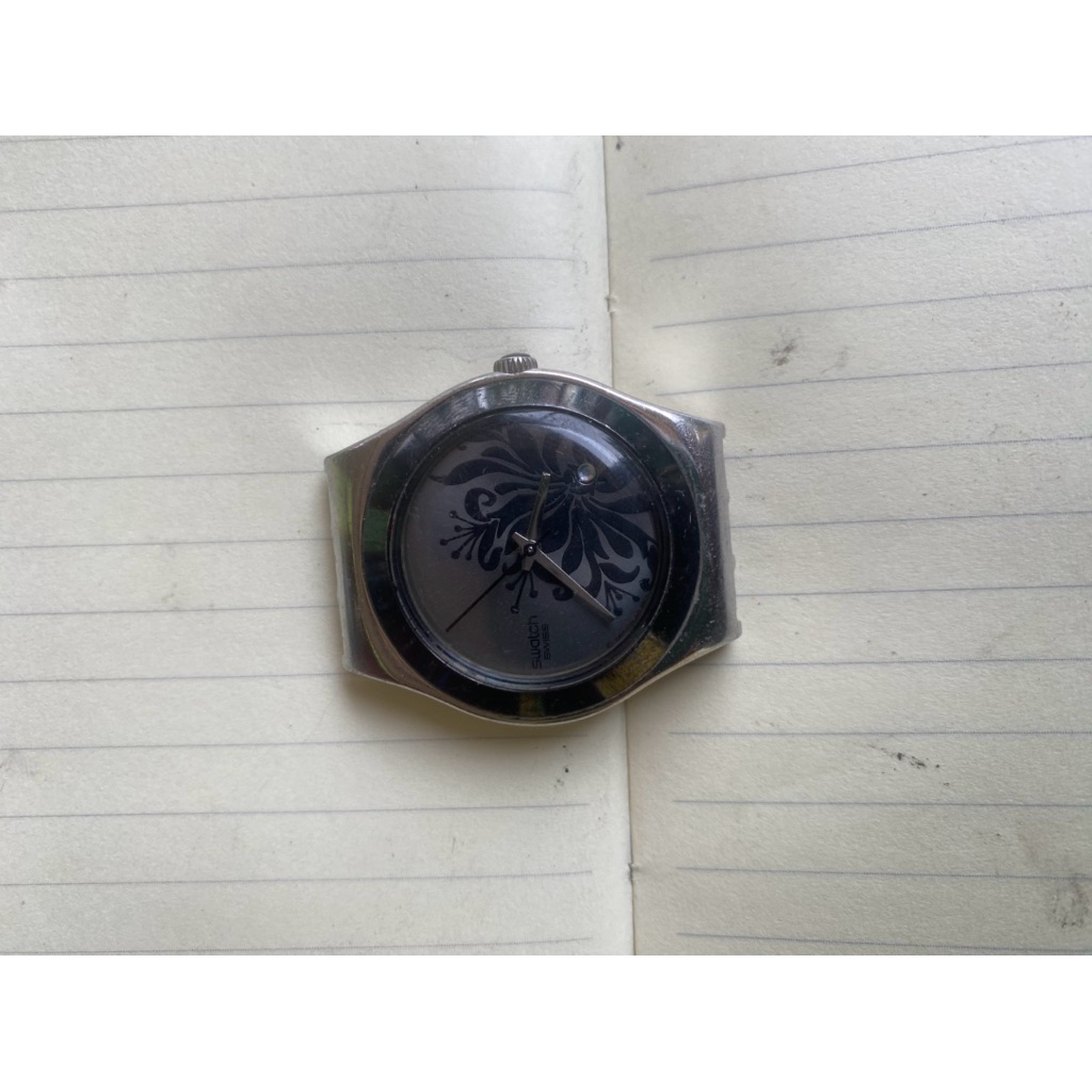 swatch ironi black flower