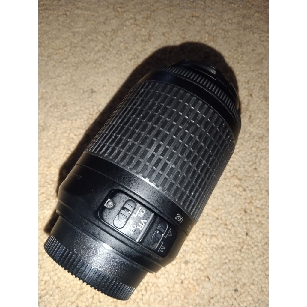 lensa nikon dx 55-200mm