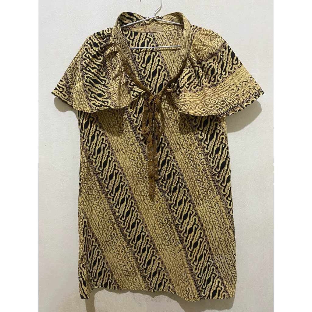 [Preloved] Batik Lawas Top