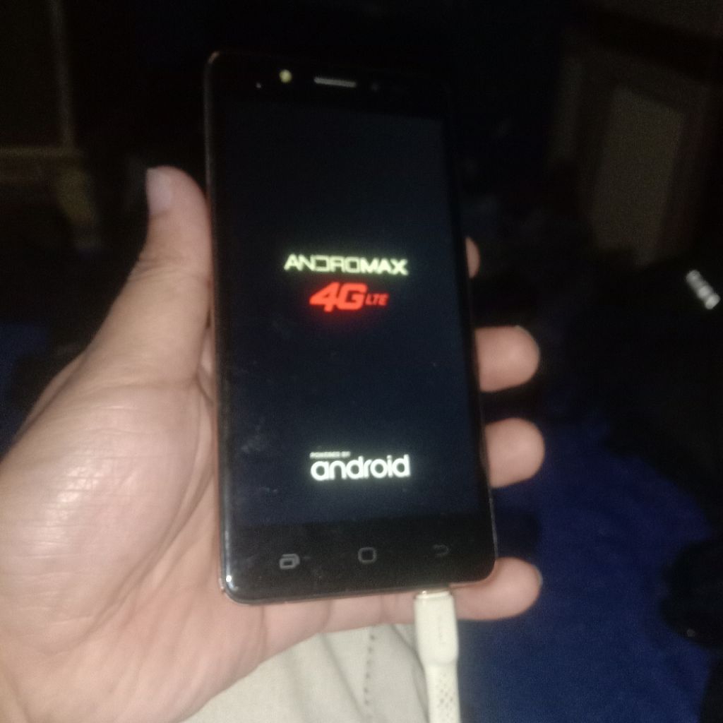 lcd touchscreen andromax l b26d2h