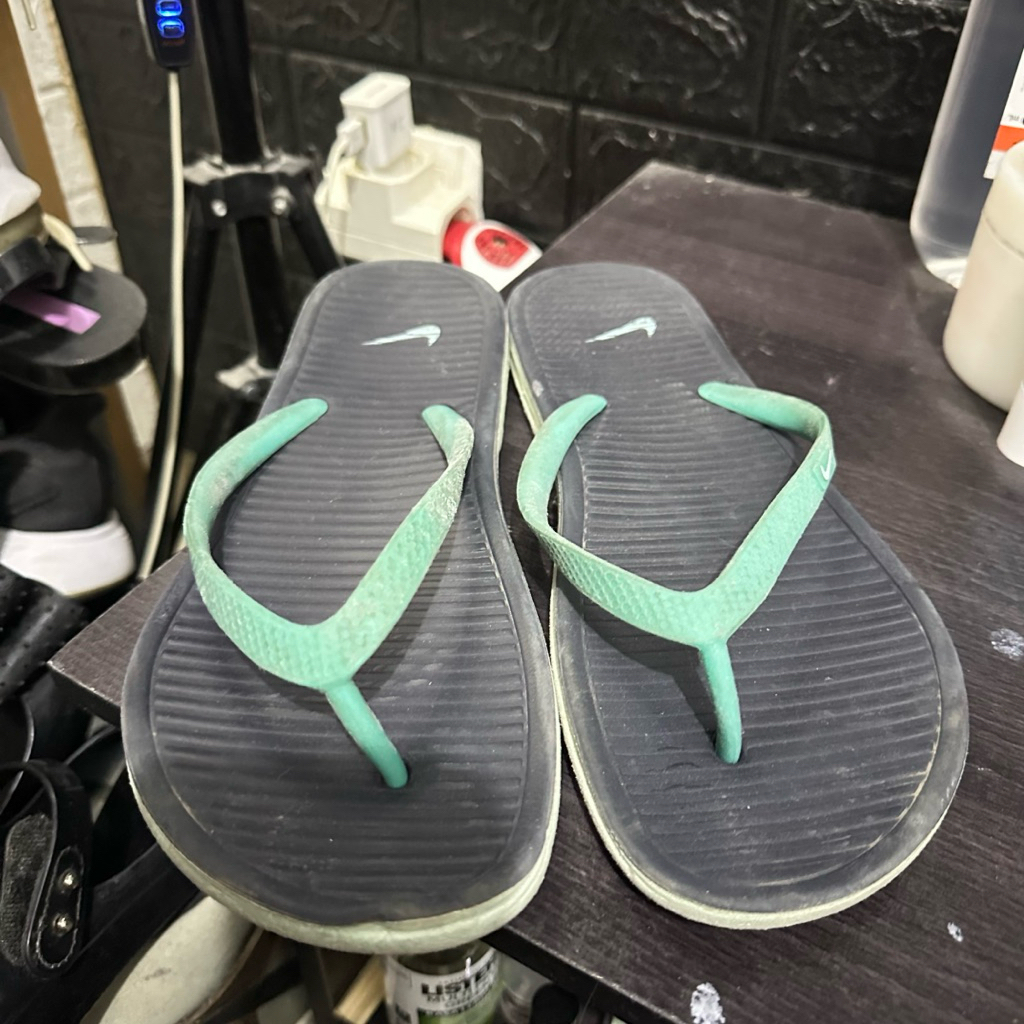 preloved sandal capit nike