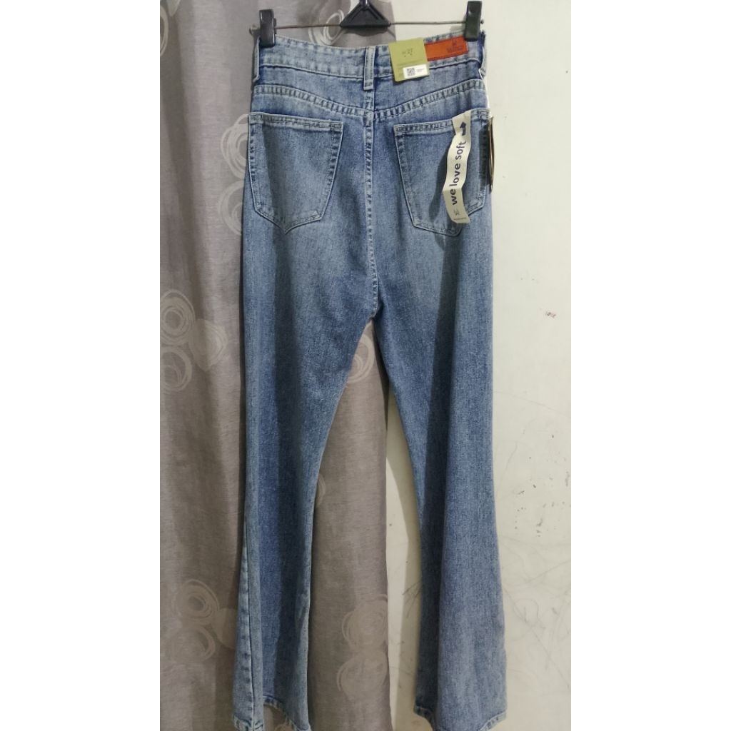 Warpath - Cutbray loose celana baggy flare jeans 9267 size 27 medium blue