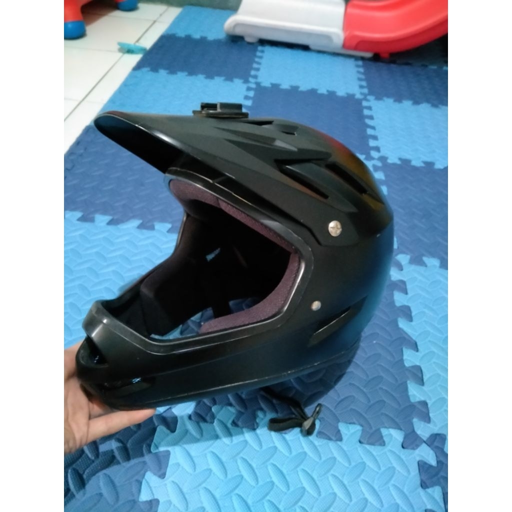 helm downhill