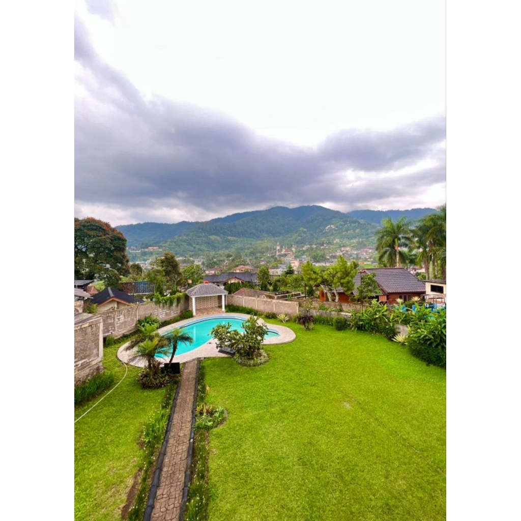 sewa villa murah bogor/sewa villa  puncak cisarua fatma/villa best view