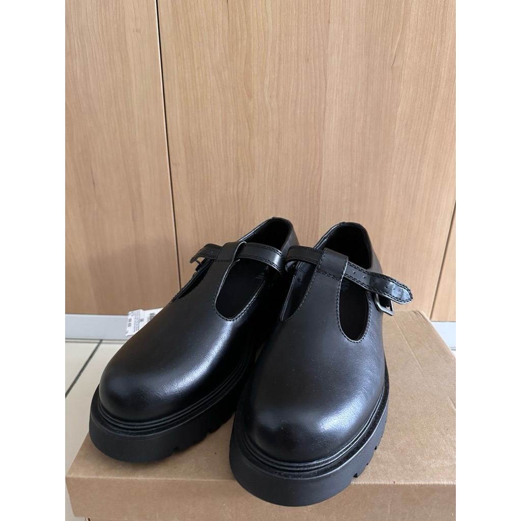 Sepatu Zara Pria 42 Mary Jane Original