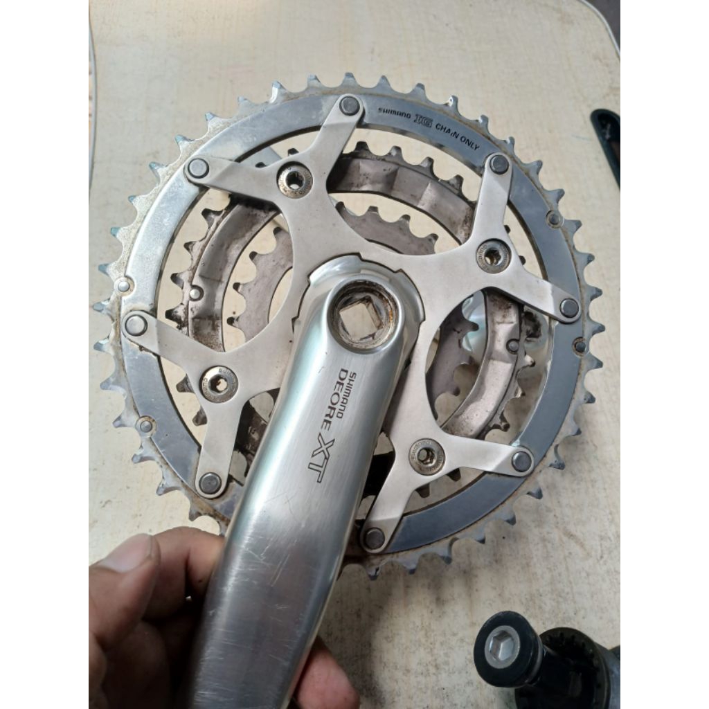 Crank Shimano Deore XT m739