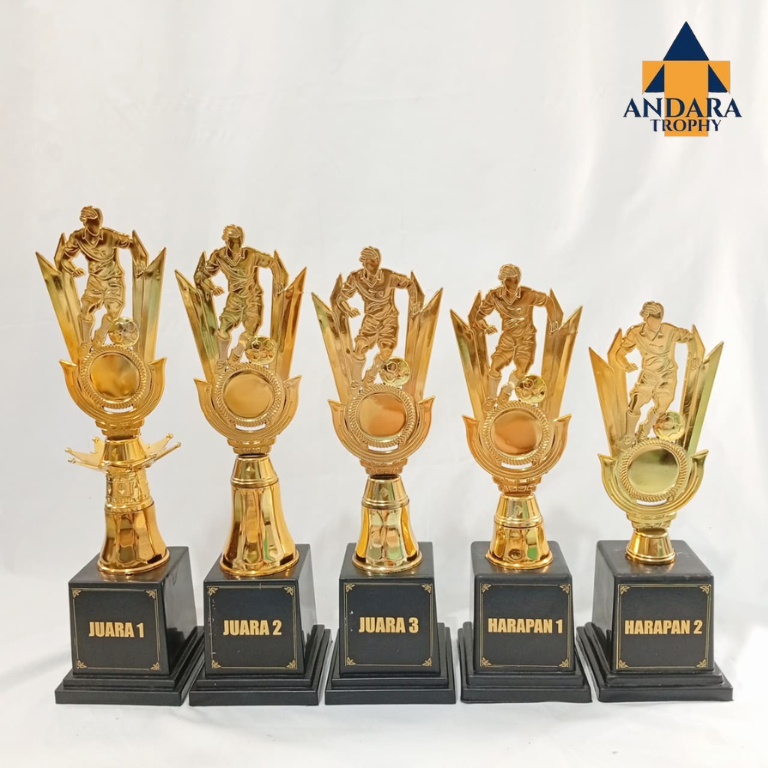 PIALA SET ISI 5 | PIALA SET MURAH  KOMBINASI MAHKOTA DAN RASER | FIGUR SEPAK BOLA FUTSAL