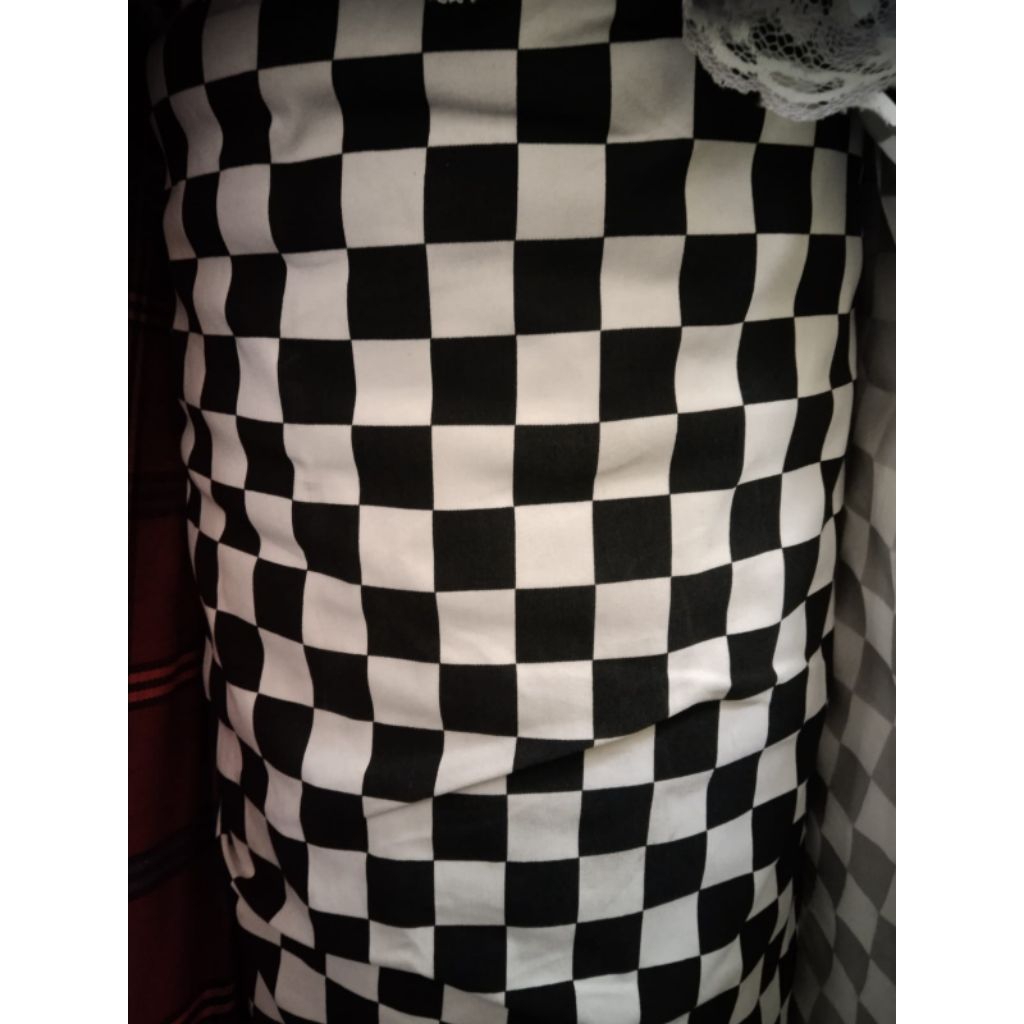 Kain Katun Twill Stretch Kotak Bali- Lembut, Nyaman, Warna Awet