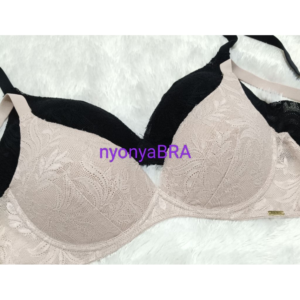 Wacoal bra tanpa kawat cup A,B,C,D, 34,36,38, IB 3200