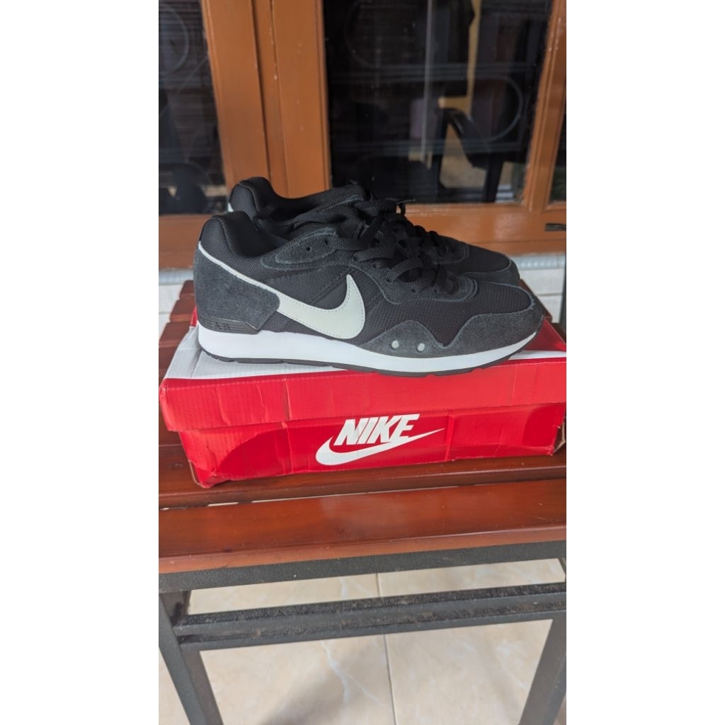 Nike venture original