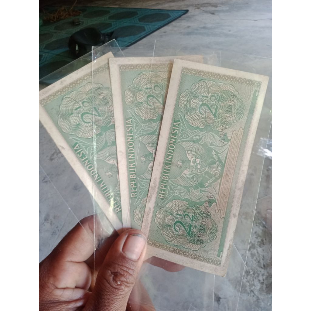Uang kertas kuno langka asli Indonesia pecahan 2.5 rupiah, seri suku bangsa tahun 1956, semuanya han