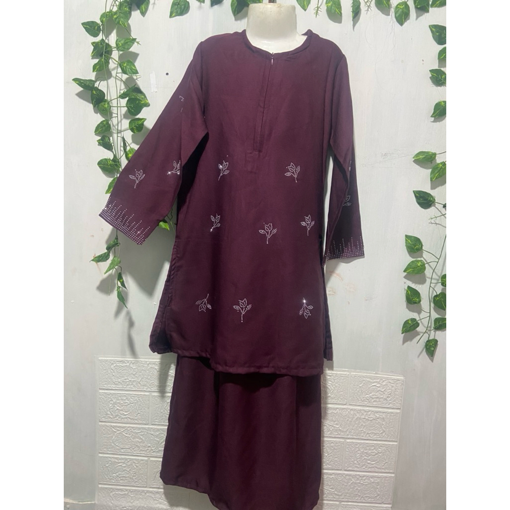 BAJU KURUNG ANAK MIX PAYET  SWAROVAKI ATASAN MELAYU (USIA 4-9TAHUN) DARI SIZE S-M-L-XL-XXL -7-8( kap