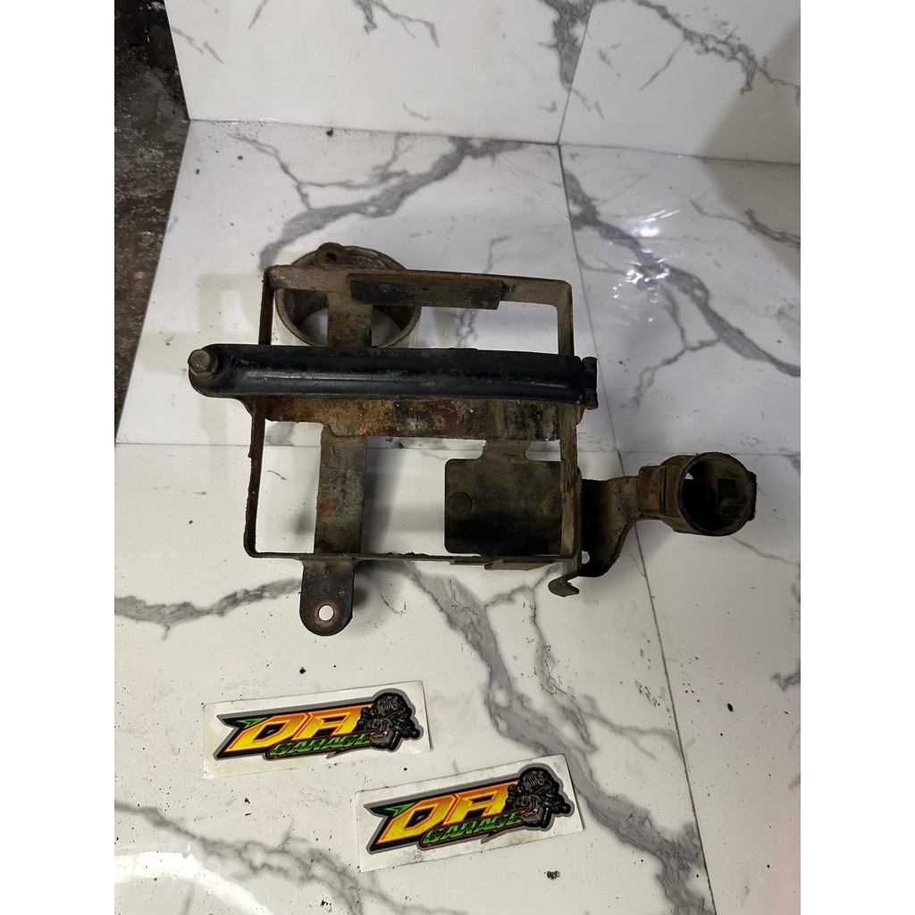 pangkon aki dudukan aki tiger lama original