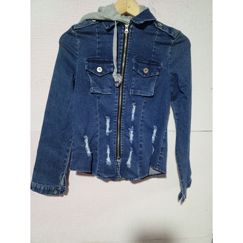 Baju jacket Hoodie jeans denim style size S second
