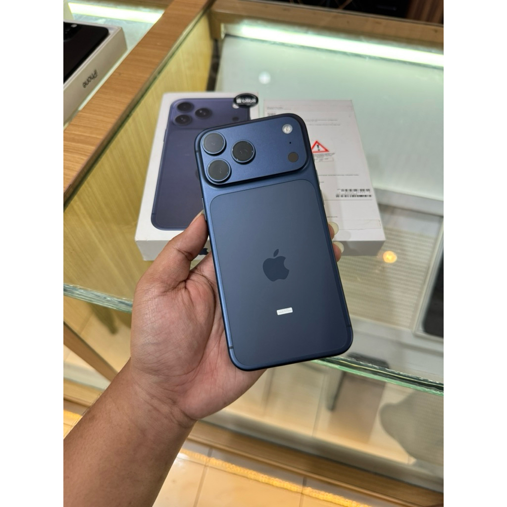 iphone 17 pro max 256gb ibox second likenew fullset original