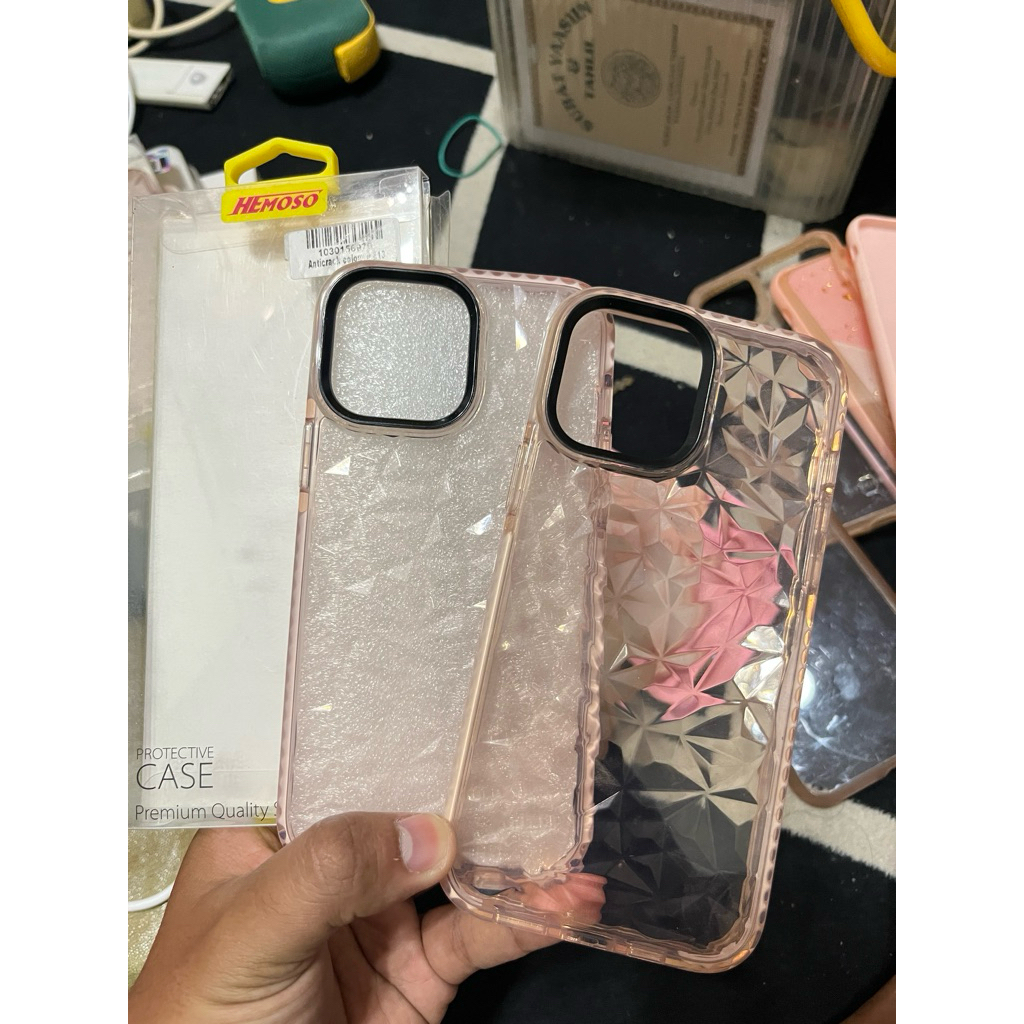 Softcase iphone 13 promax like new