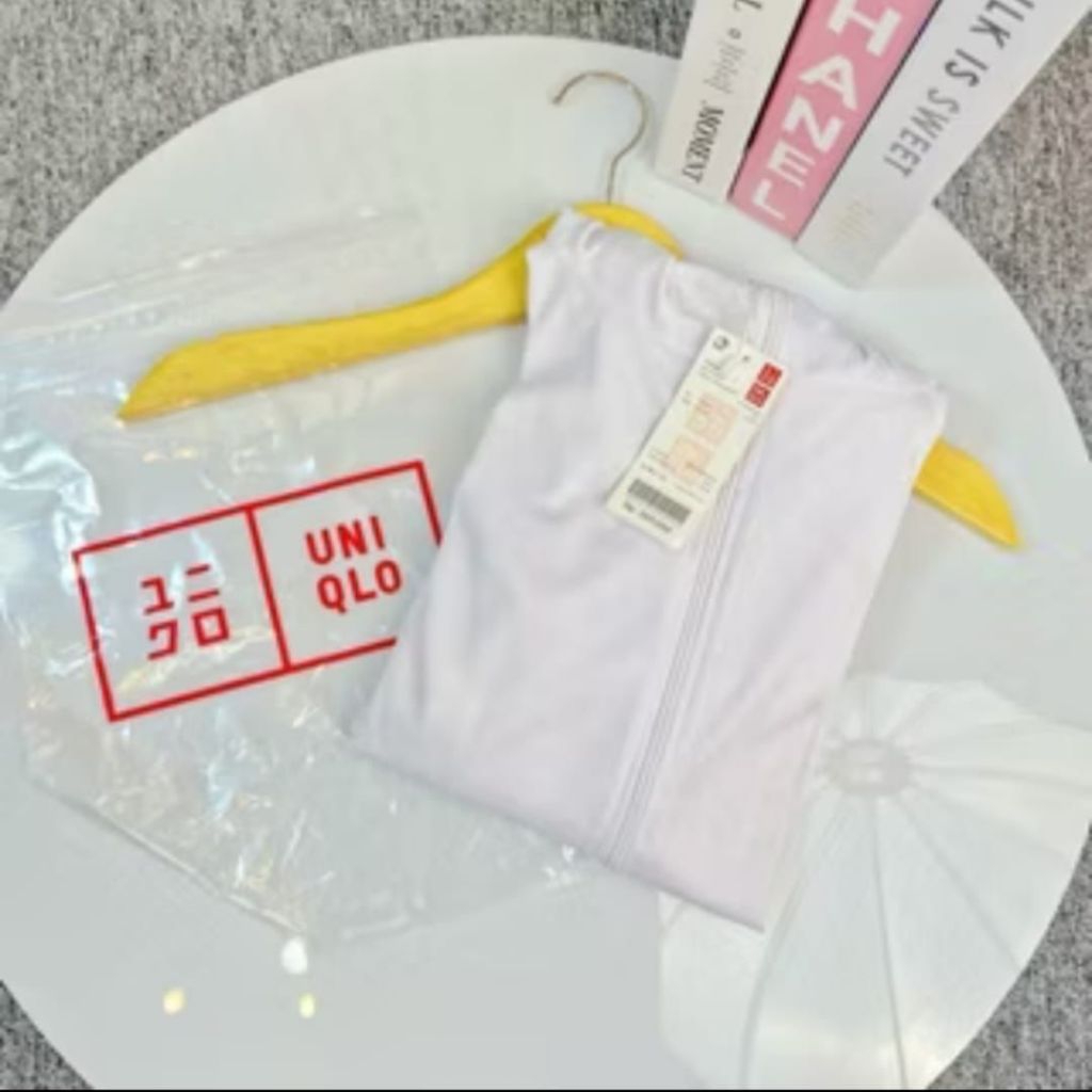 JACKET ANTI UV UNIQLO