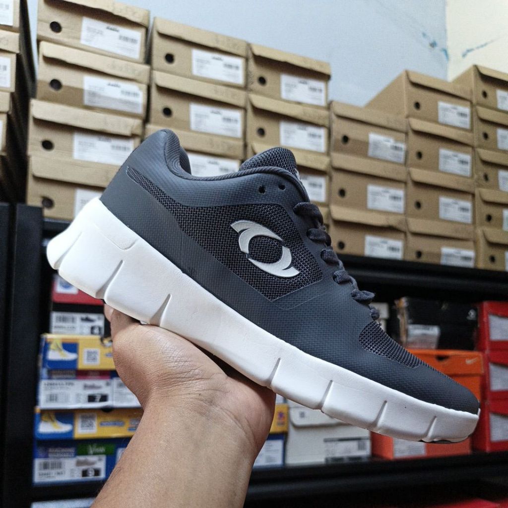 Sepatu Olahraga Astec Lars Dark Grey Original Resmi Sport Station