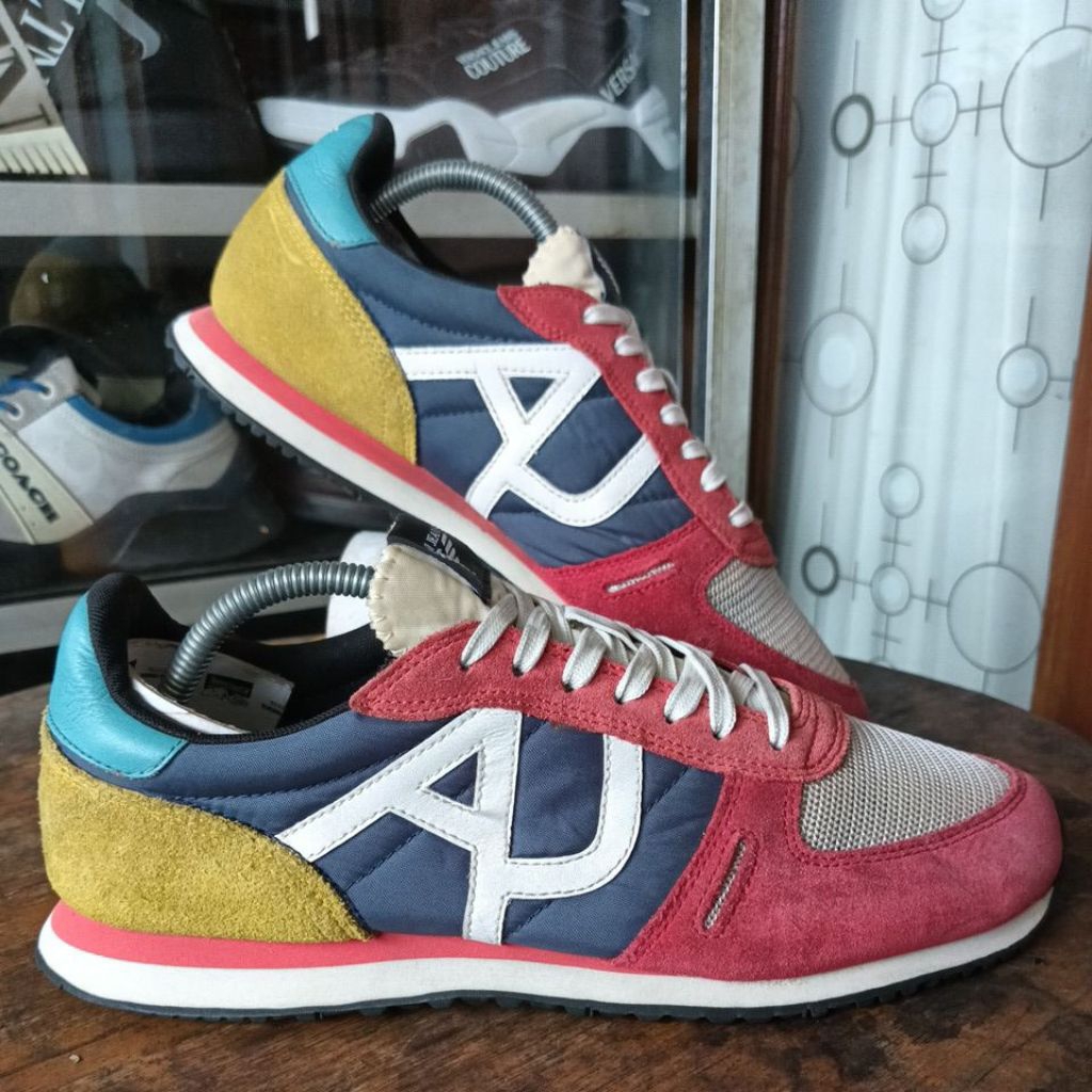 sepatu Armani jeans sport size 42