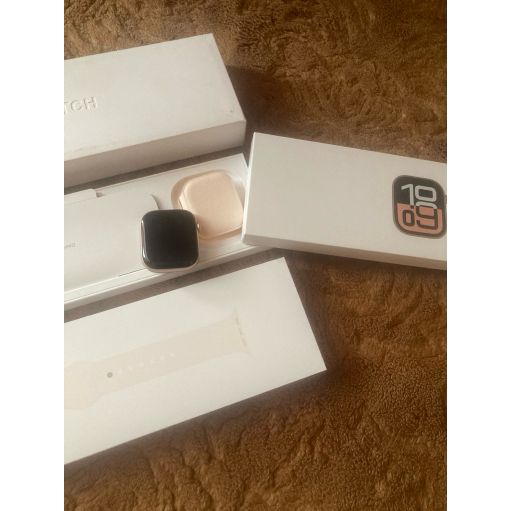 Preloved Apple Watch Series 10