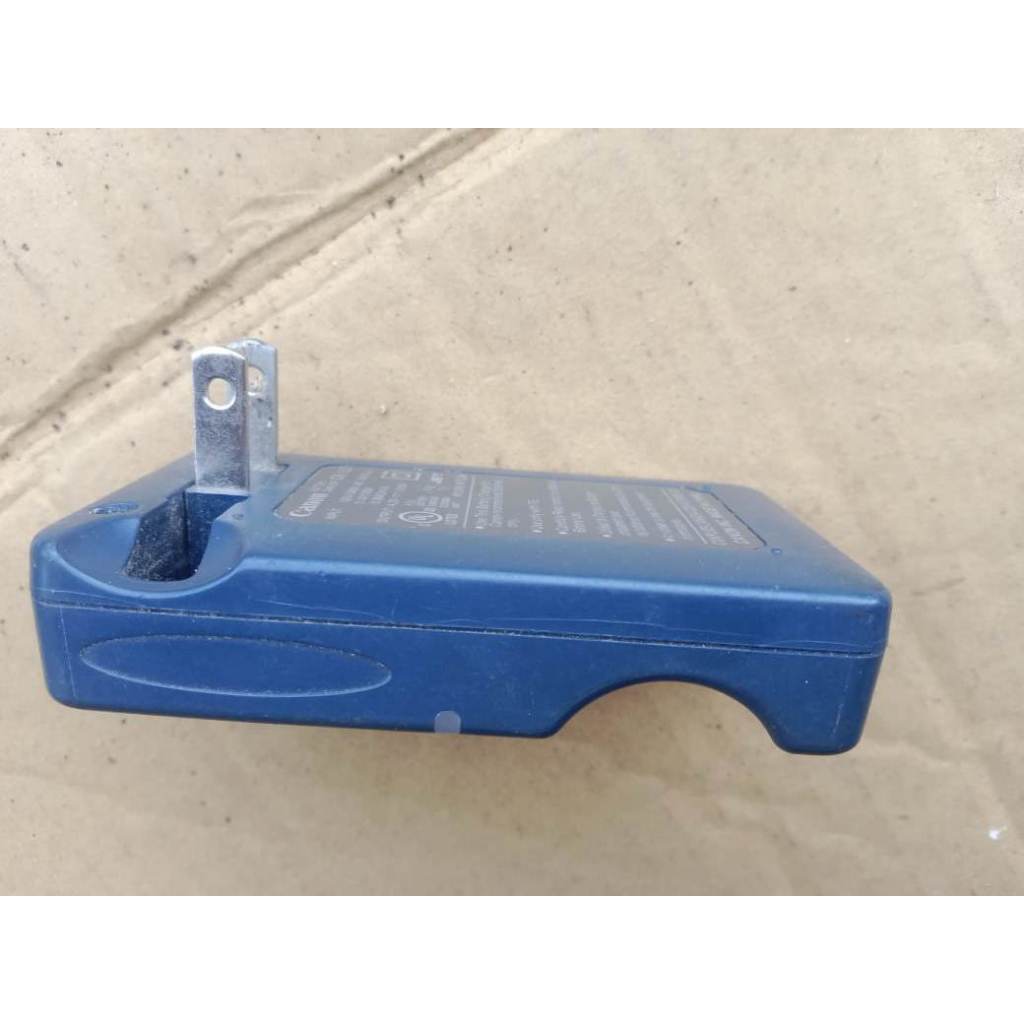 Canon CB-2LVE Battery Charger For IXUS 80IS, IXUS 75, IXUS 70, IXUS 65, IXUS 60, IXUS 55, IXUS 30, I